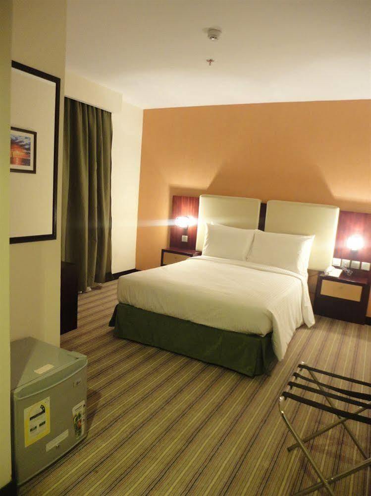 Days Olaya Hotel Riyadh Exterior photo